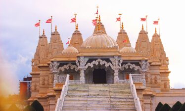 Gujarat tour package Dwarka temple spiritual heritage view