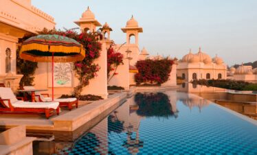 Luxury Gujarat tour package premium hotel heritage experience