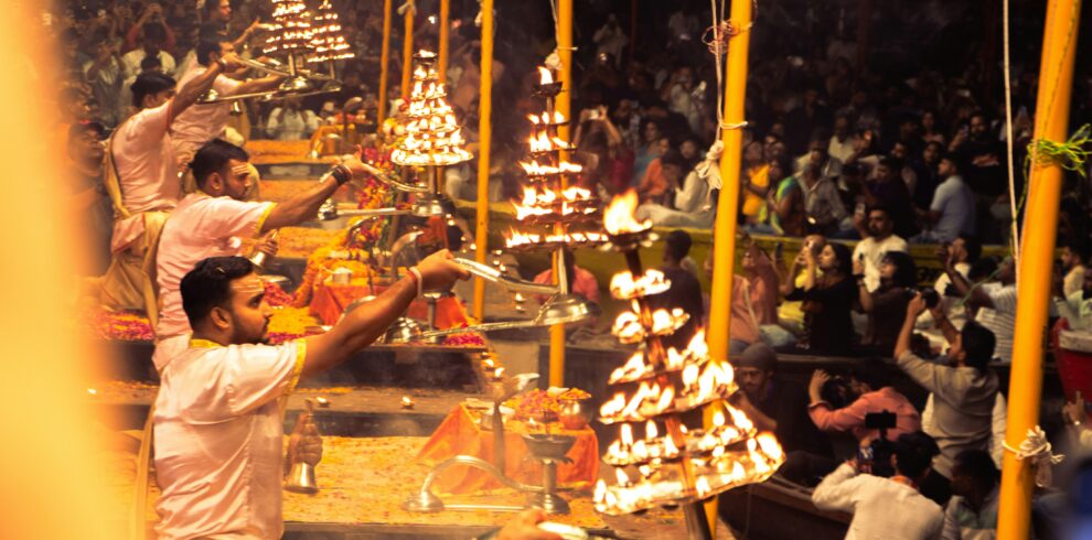 Varanasi cultural tour package ghats and temple experience
