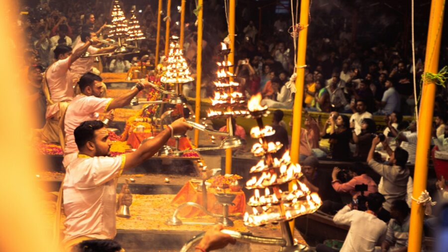 Varanasi cultural tour package ghats and temple experience