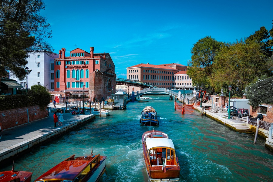 Italy cultural tour package Venice canal gondola view